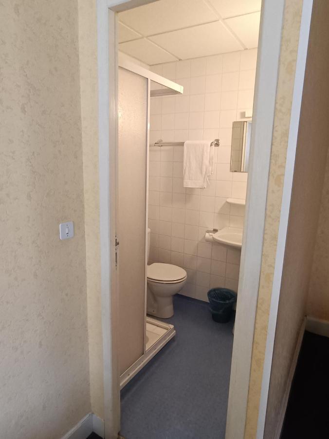 Chambre Chez Marie Et Didier 1 Minute A Pied Du Sanctuaire De ルルド エクステリア 写真