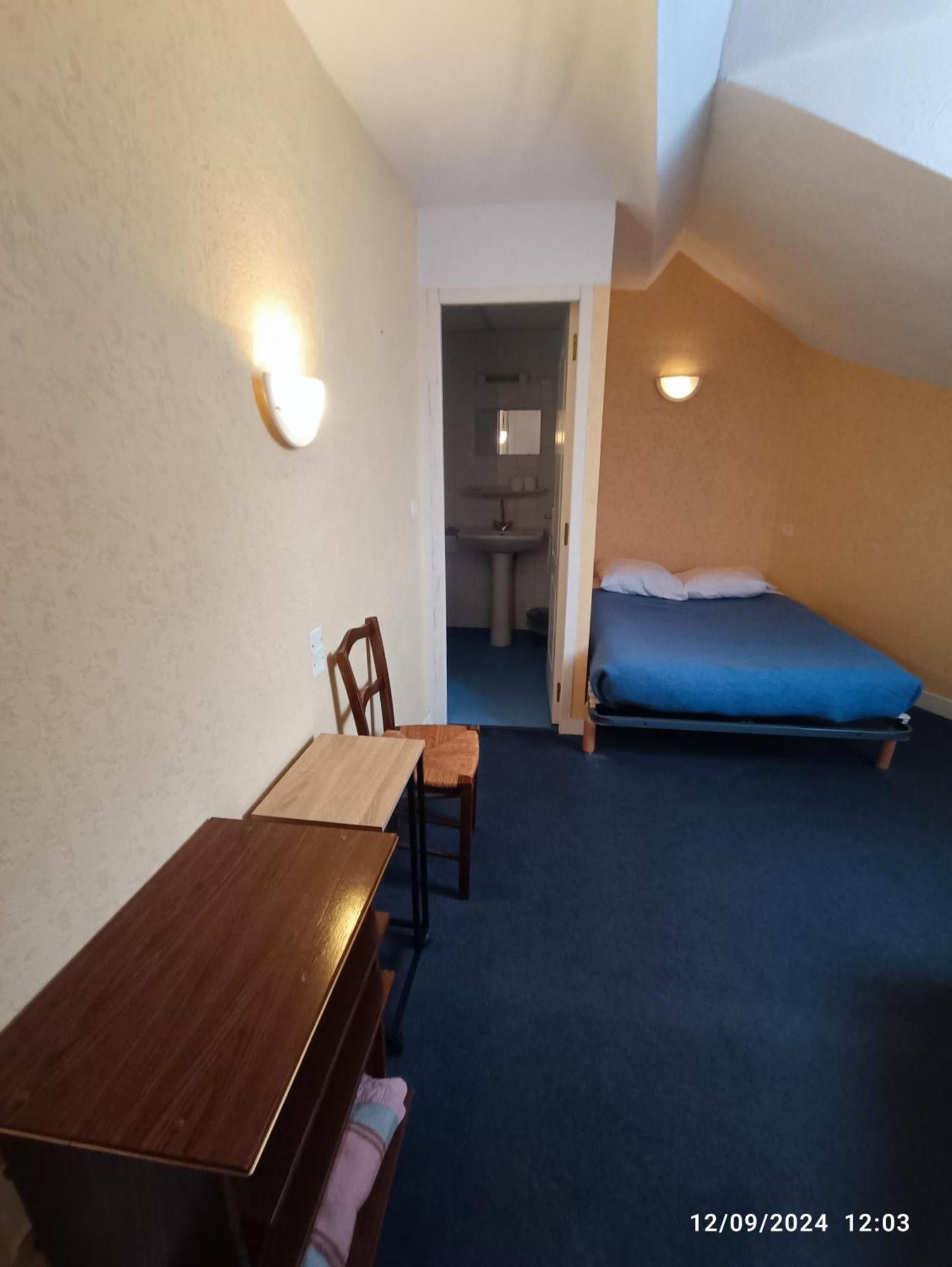 Chambre Chez Marie Et Didier 1 Minute A Pied Du Sanctuaire De ルルド エクステリア 写真